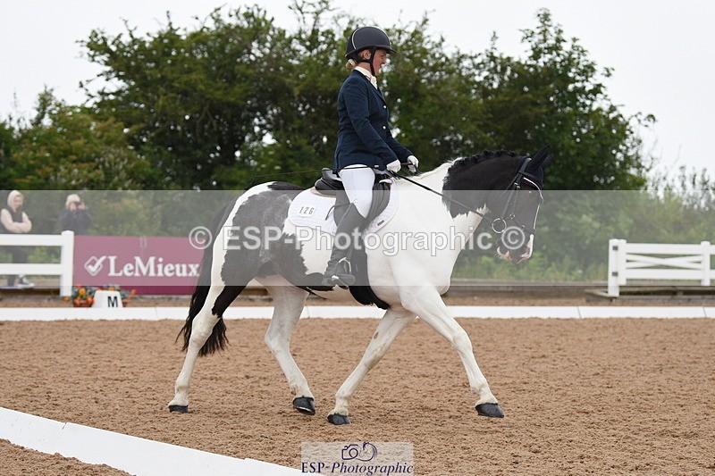 230630A-121618-01176 - Cls 4 Novice 23 11.40 to End