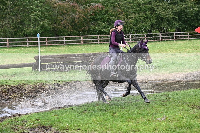 WJ6_5423 - Time at Photographer 12:31 to 12:40
