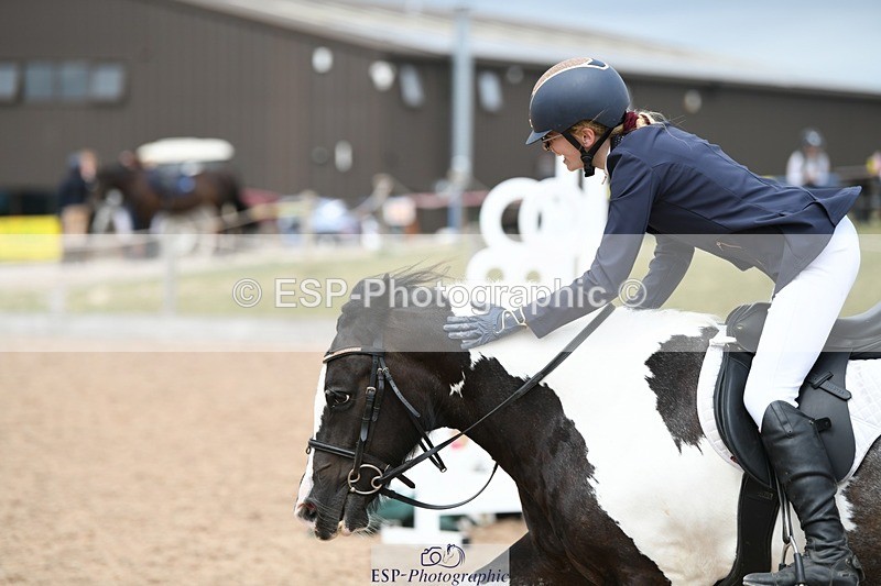 250807-131946-01098 - 80cm Round 2