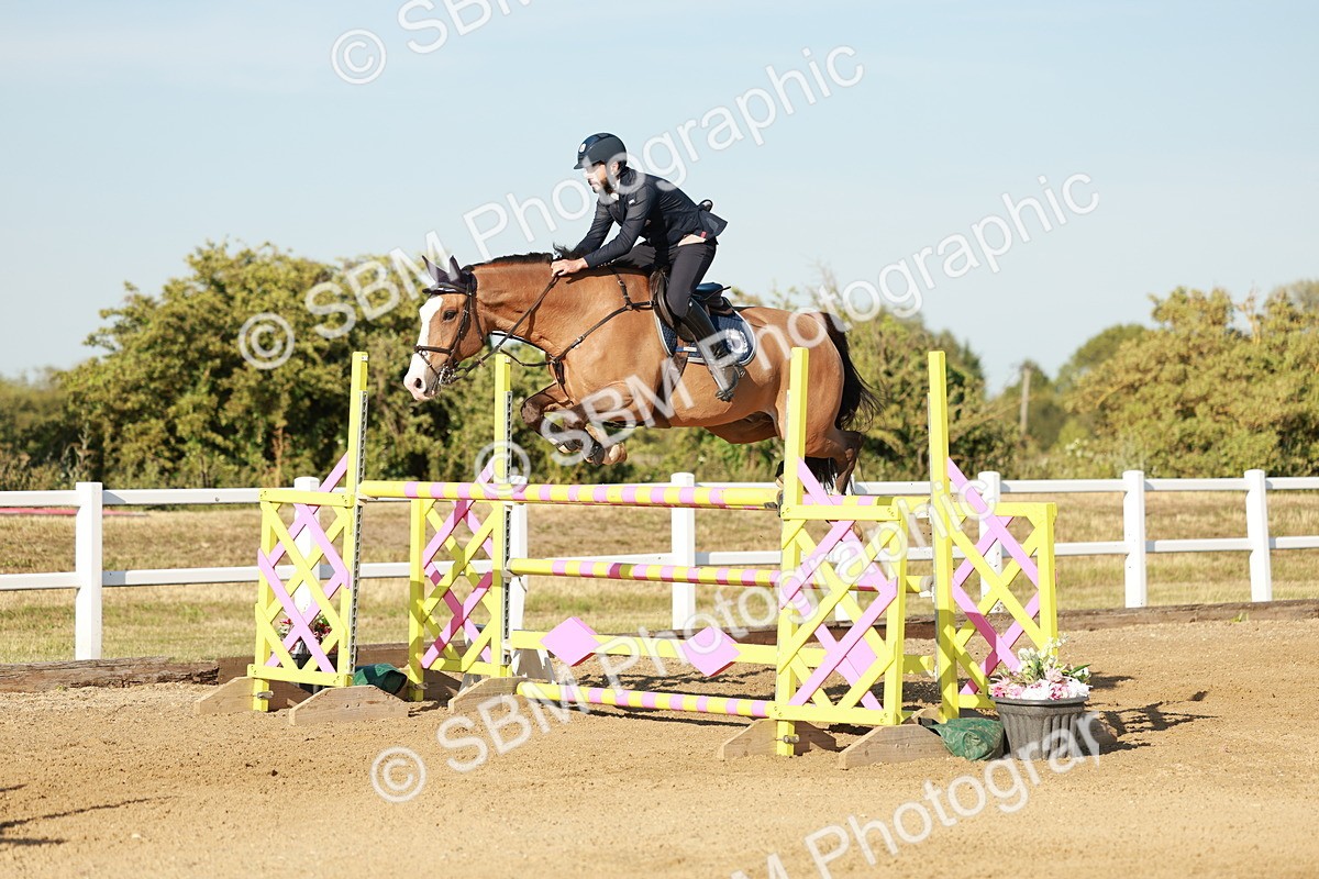 SBM_008809 - Class 6 - National 1.30m 1.40m Open Handicap