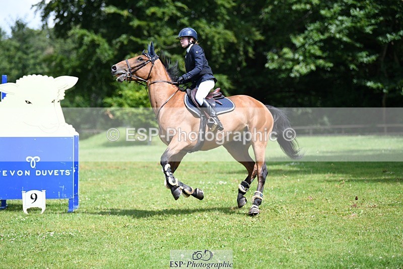 240711-111131-26077 - Cls 127 British Novice and 90cm Open