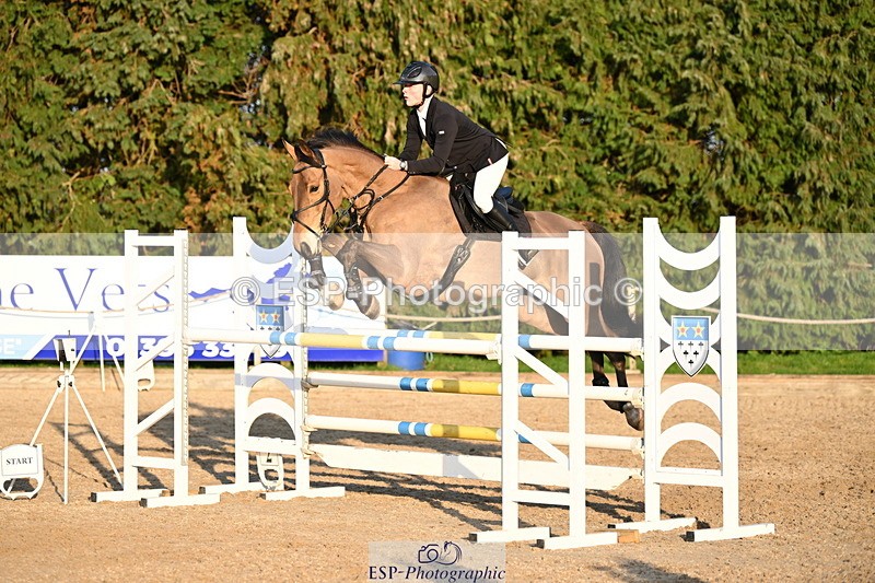250322A-172047-03749 - Cls 14 Snr Fox & 1.20m Open