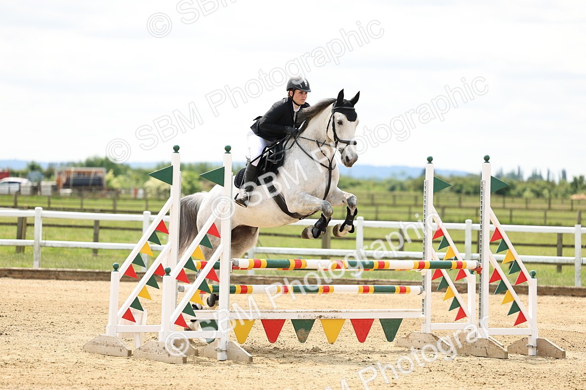 SBM_005574 - Class 17 - Senior Discovery - 1.00m