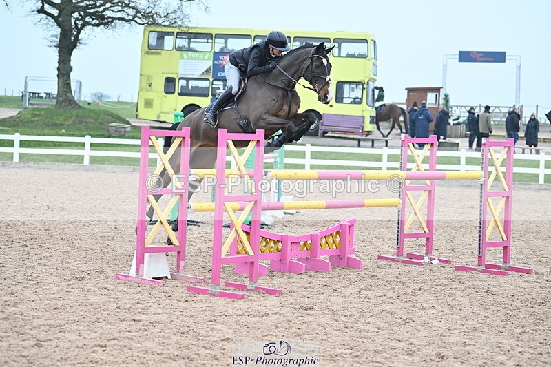 240113A-143004-02364 - Cls 13 Foxhunter and 1.20m Open