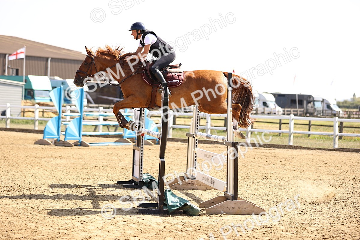 SBM_006956 - Class 13 - Senior Newcomers - 1.10m