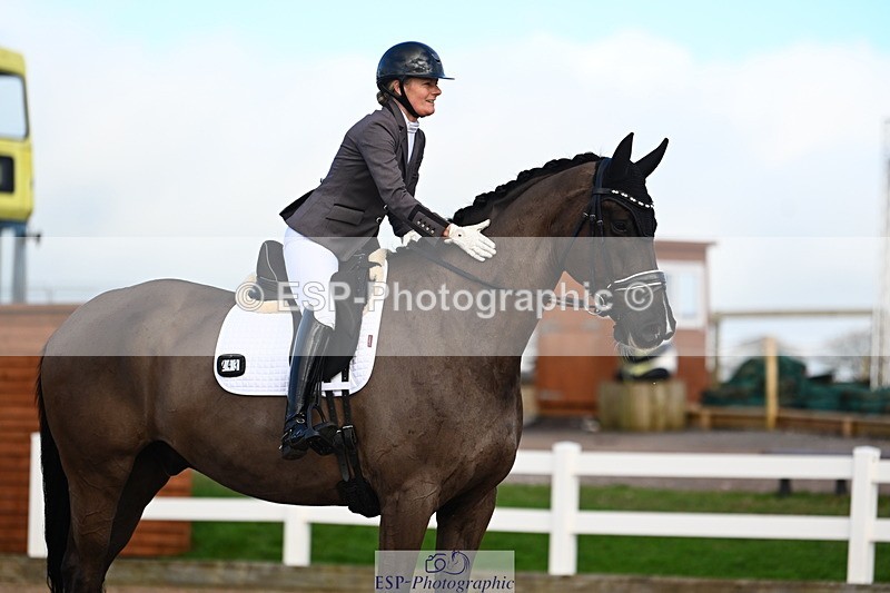 240218A-153019-09117 - 243-Lucy.Baker-Last.Dancer