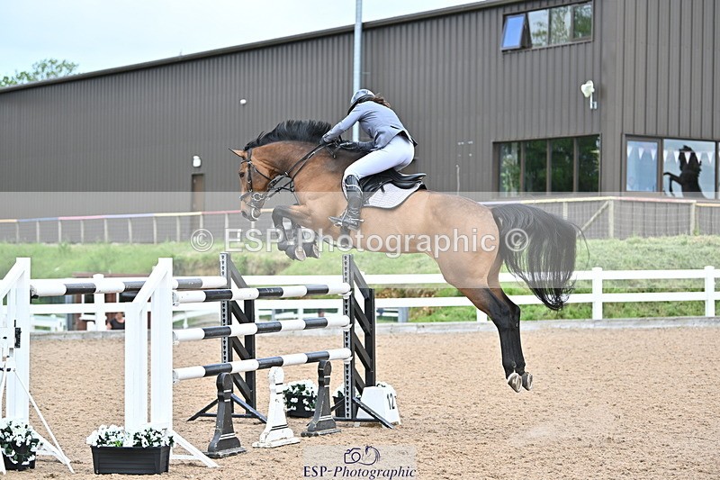 240523A-140602-02045 - Cls 5 National 1.30m