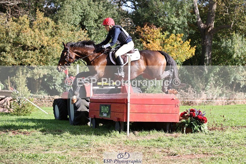 241026-130650-13766 - 453-Caroline.Davies-HAPPY.H