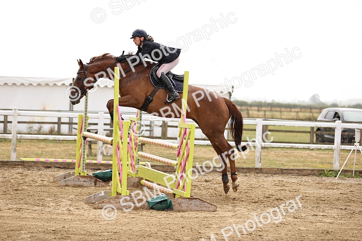 SBM_026642 - Class 12 - Amateur Championship Qualifier 1.05m