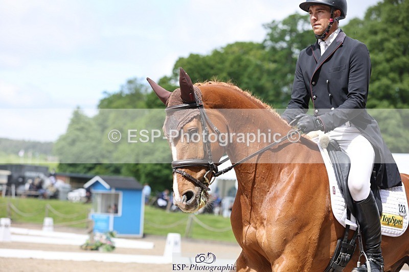 240523-120743-03715 - 223-MORNINGSTAR_VAN_ALTRIDO-Max_Warburton