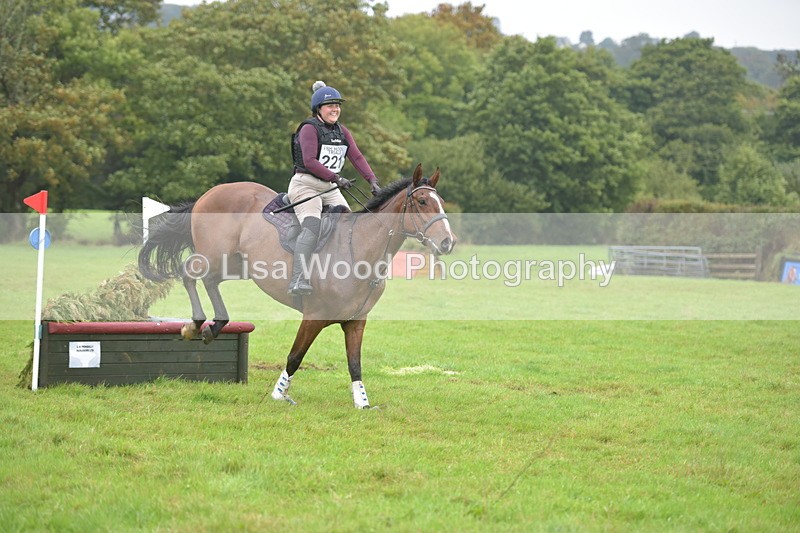 RAY_9701 - Class 2: 70cm: Corner