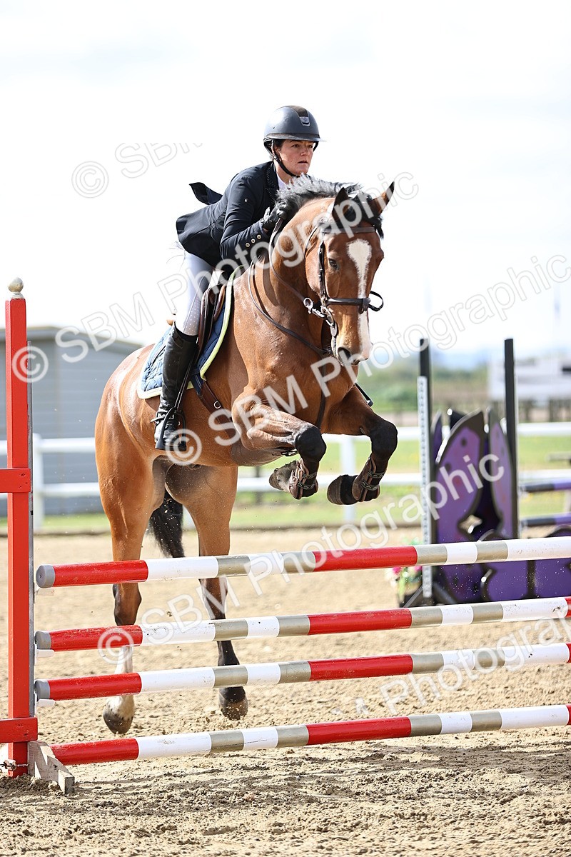 SBM_001671 - Class 9 - Senior British Novice - 90cm