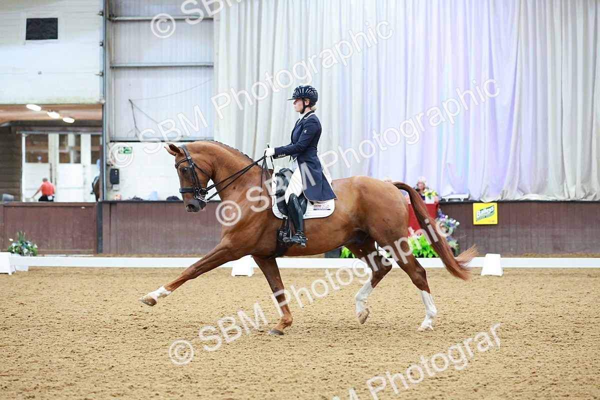 SBM_007754 - Class 9 - FEI INT II - 16.54.17.57