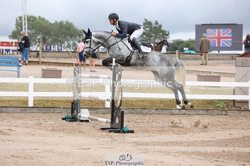 250717-132131-05289 - Cls 1, 3 Star Small Tour Start to Break