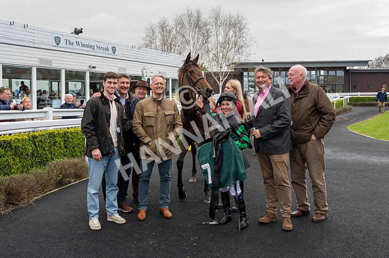 230425-Race 3-Tralee Girl-3213 - Race 3