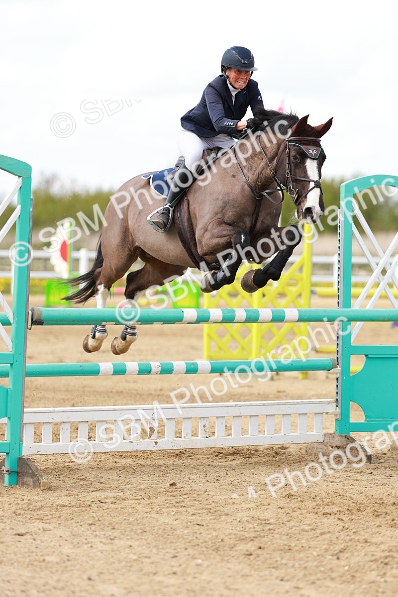 SBM_002172 - Class 4 - Senior Newcomers - 1.10m