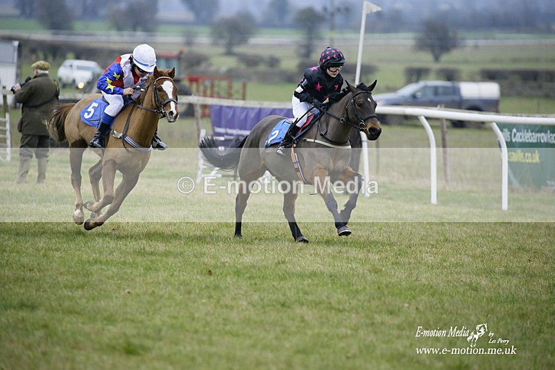 PtP 230122 16 - Cocklebarrow Races - Heythrop Hunt - 23/01/22