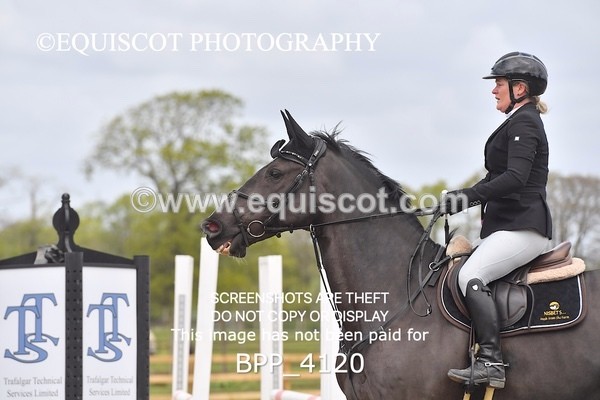 BPP_4120 - CLASS 5 Veterans Show Jumping