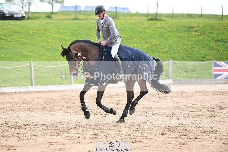 250425-103634-08247 - Cls 2 - 2 Star Small Tour