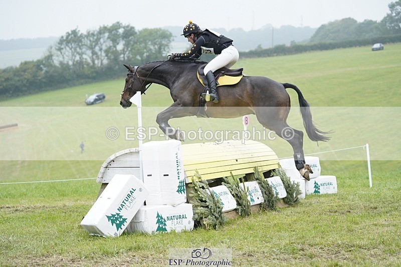 240901A-131856-08822 - 323-Bethany.Hull-CARRICK.DIAMOND.OLIVER