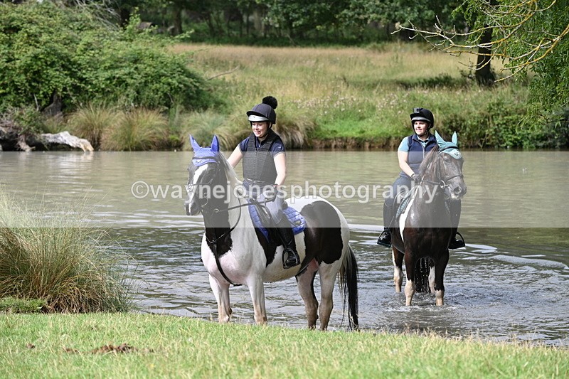 WJ7_1942 - Time at Water 10:48 to 11:13