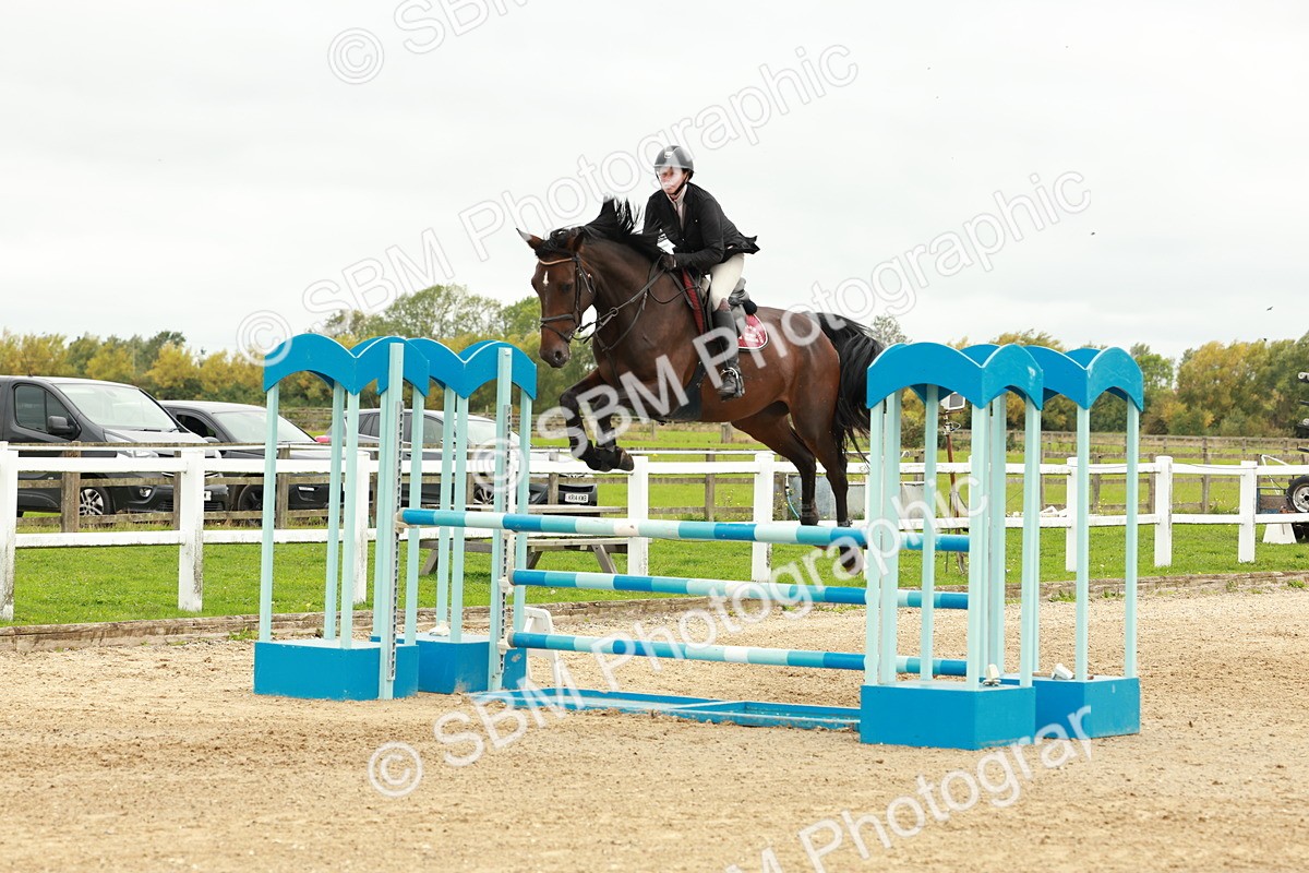 1I0A7754 - Class 4 - Senior Newcomers 1.10m