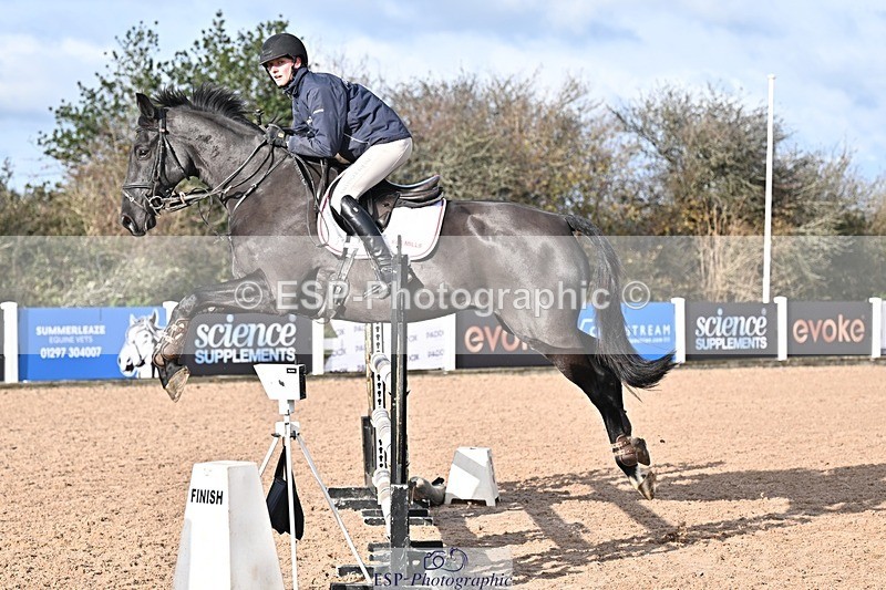 251119-113745-00285 - Cls 3 Snr 1.05m Open