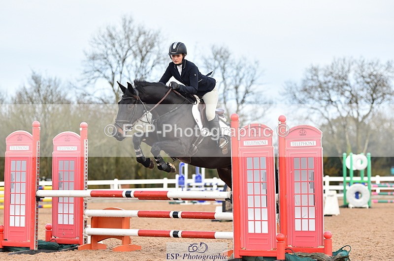 231122A-100824-00012 - Cls 1 British Novice & 90cm Open