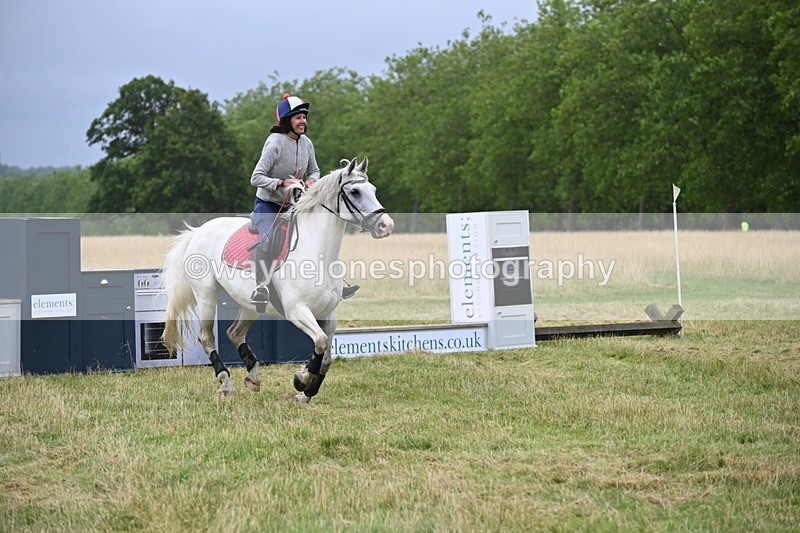 WJ6_9835 - Time at Kitchen Jump 09:38 to 10:13