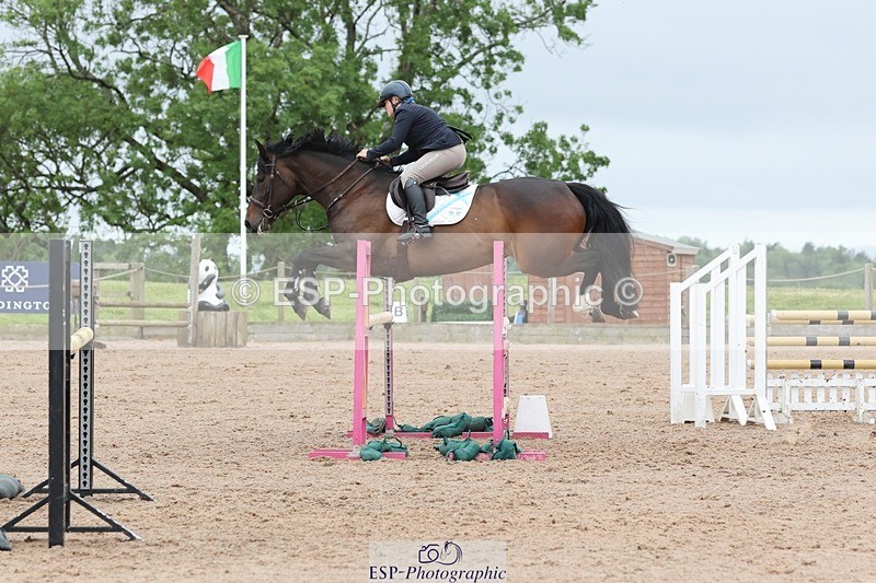 250524-094829-03949 - Cls 13  A&B 1.05m & 1.10m open