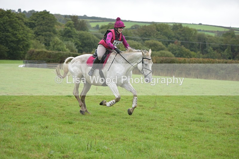 RAY_9633 - Class 2: 70cm: Corner