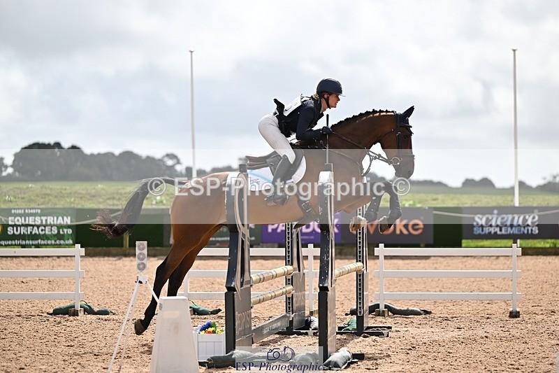 250831-134536-10102 - O-706-Ginny.Thomasen