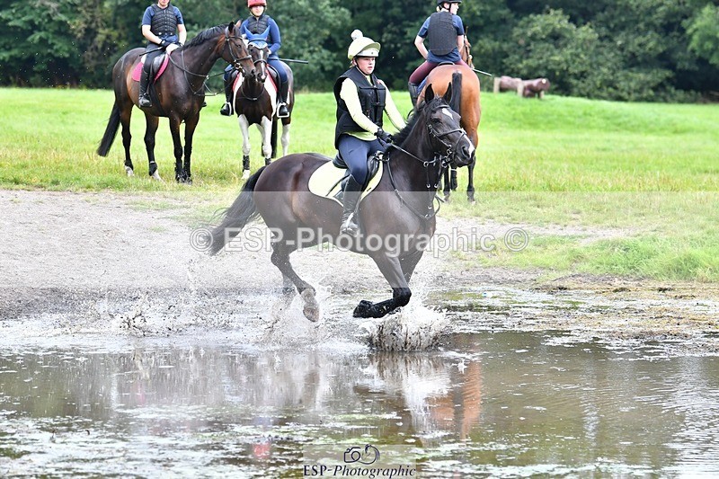 230817-145132-03044 - Abbie's 2nd Group - XC