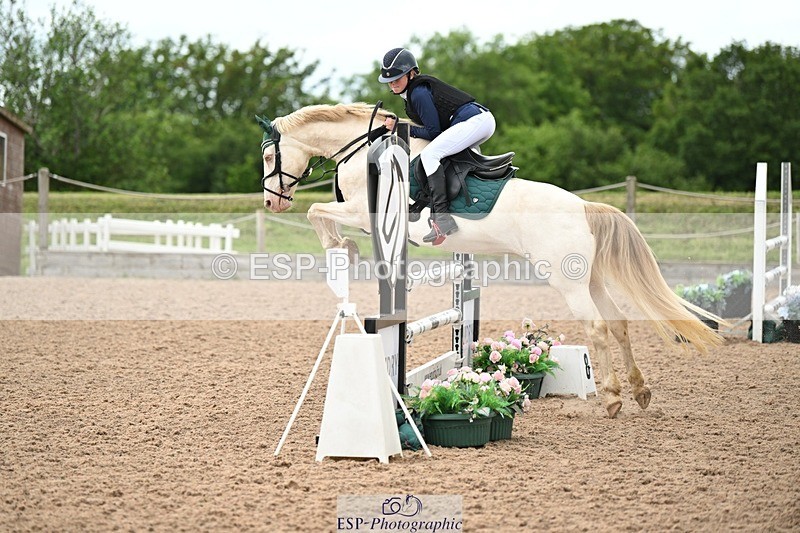 250607-112633-00574 - Cls 9 Pony Discovery and 90cm