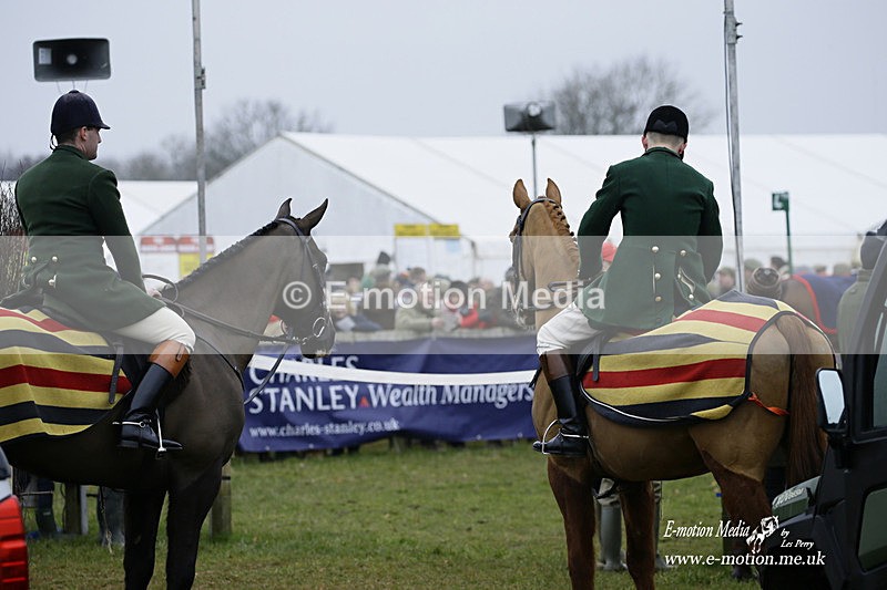 PtP 230122 200 - Cocklebarrow Races - Heythrop Hunt - 23/01/22
