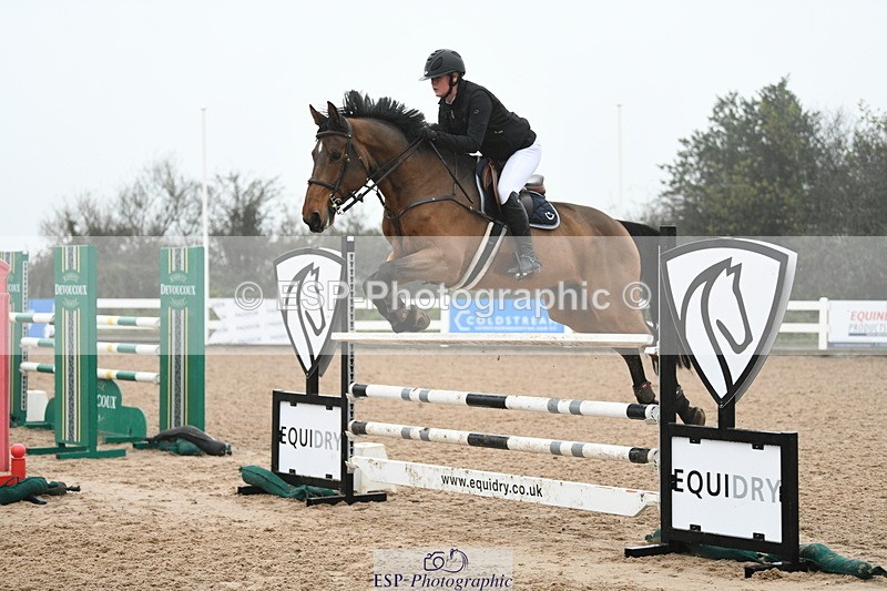 241103A-132204-08233 - SUN Cls 22 Blue Chip Performance Champ Q and Open