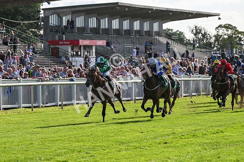 160824-Race 2-Dark Cloud Rising-8903 - Race 2