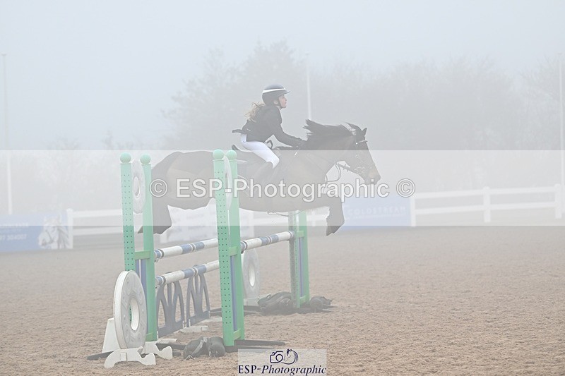 250208-122433-00555 - Cls 9 Pony Newcomers and 1m