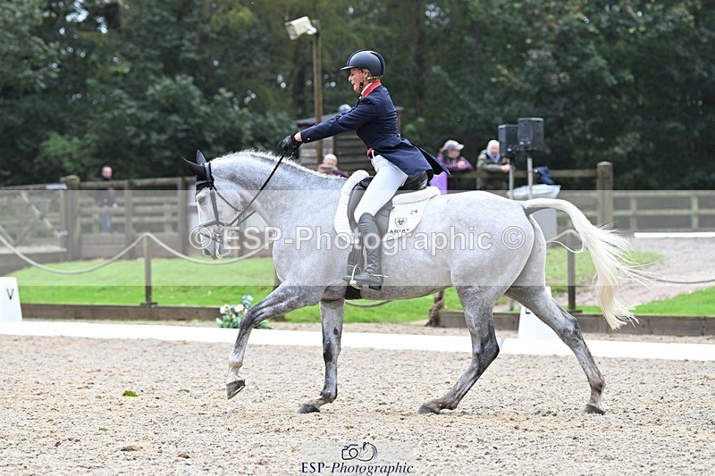 231019-095903-01290 - 029-KING.LOUIS-Mary.King-DR