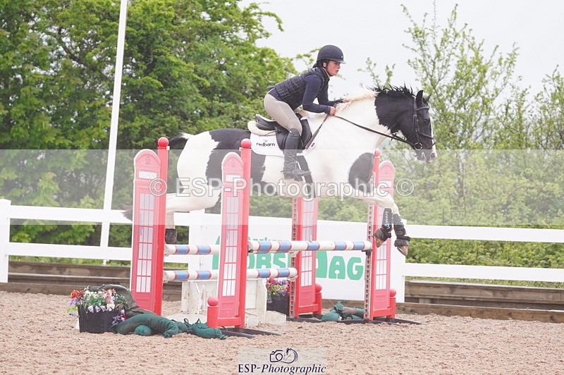 240505A-130512-05952 - Cls 18 & 19 Club & Schools 90cm