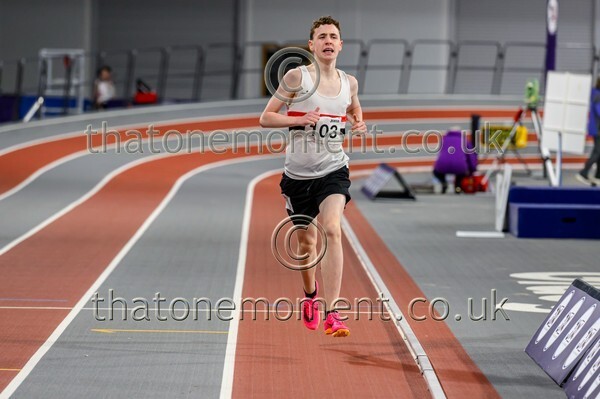 CombiMast25-917888 - Track Male Set Two