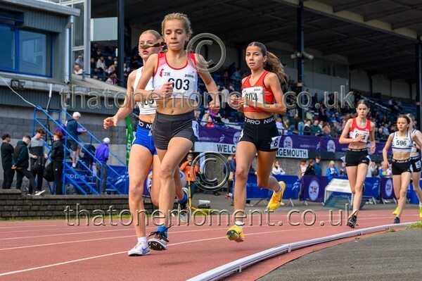Age26 SAT-814526 - Track Female Set One