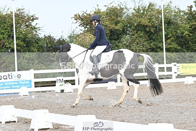 250907-111607-06569 - 077-Sarah.WallDerryroane.Lad