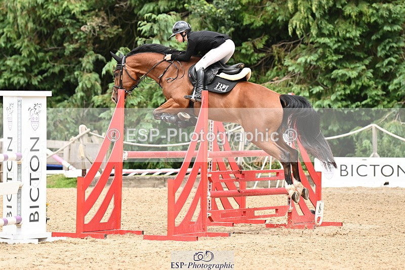 250706A-140057-19842 - Cls 49 Snr 1.10m Grand Prix