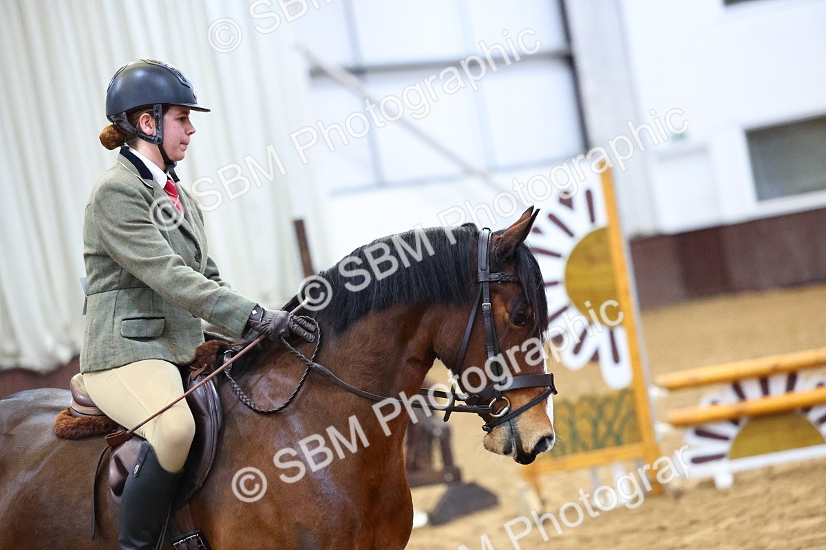 SBM_003036 - Class 35 - 60cm Training Stakes