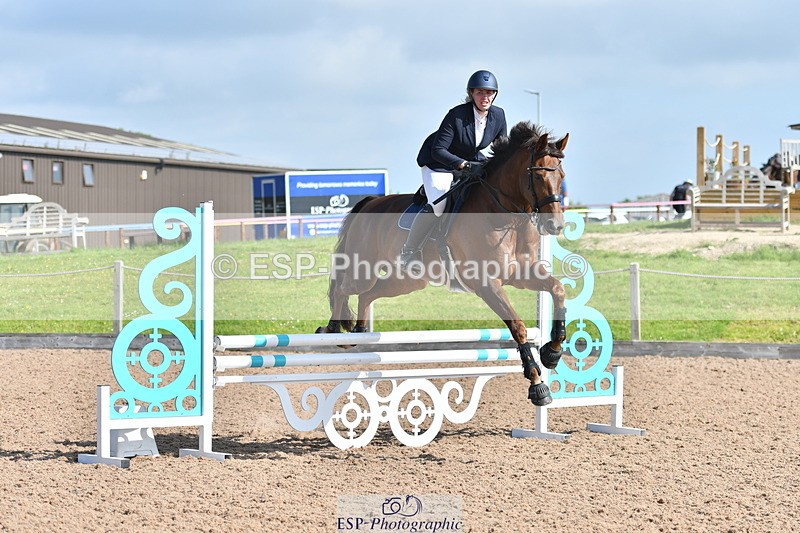 240609A-091806-03282 - Cls 15 Snr British Novice and 90cm Open