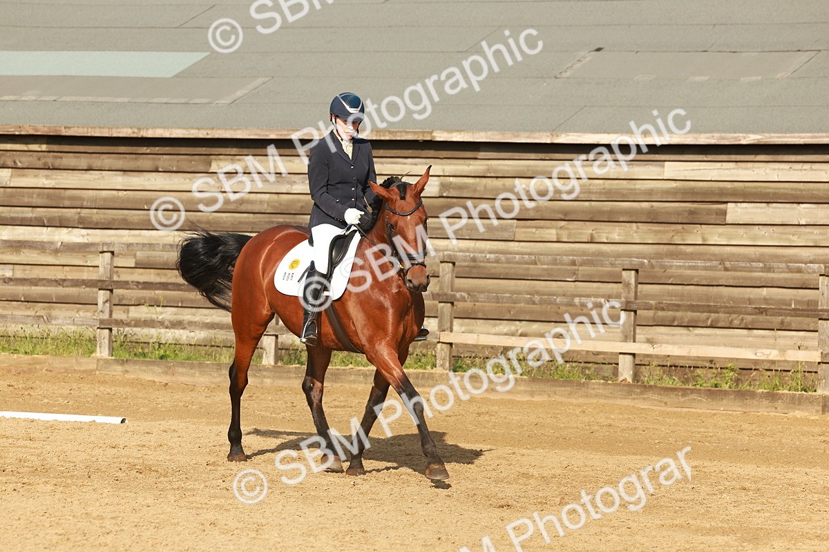 SBM_000379 - Class 5 - Novice 2