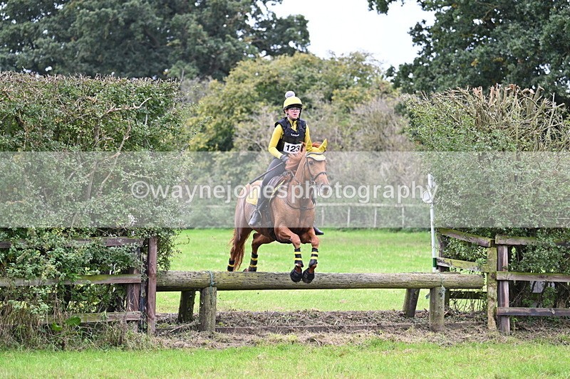 WJ7_0525 - Time at Photographer 11:49 to 12:17