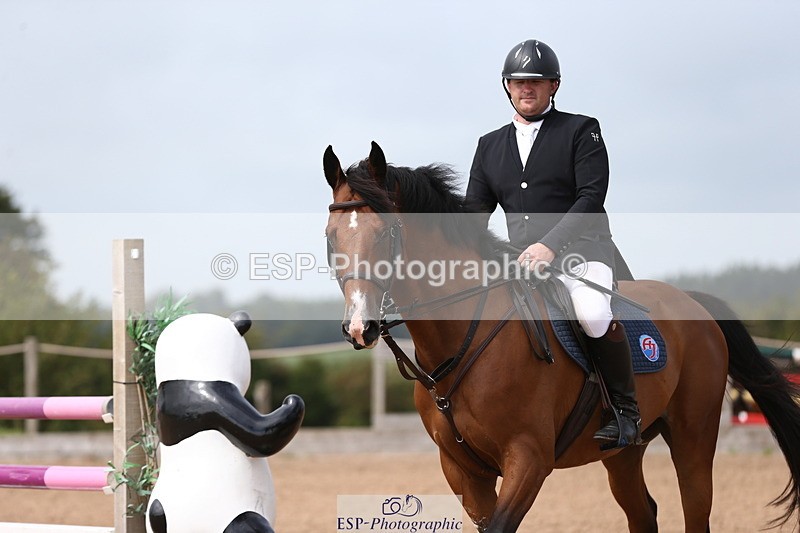 230812A-122841-08996 - Cls 32 Foxhunter