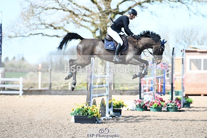 250328-123229-00986 - Cls 3 Snr Foxhunter